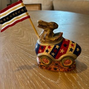 Vaillancourt Folk Art Rabbit Grand Marshall